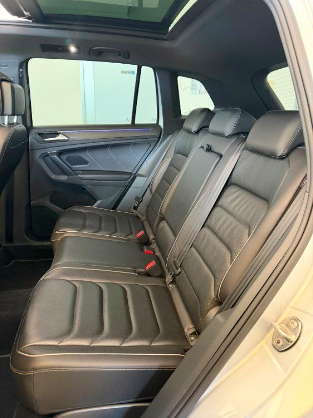 VOLKSWAGEN Tiguan 2.0 TDI DSG 4MOTION R-Line //TETTO//PELLE/LED