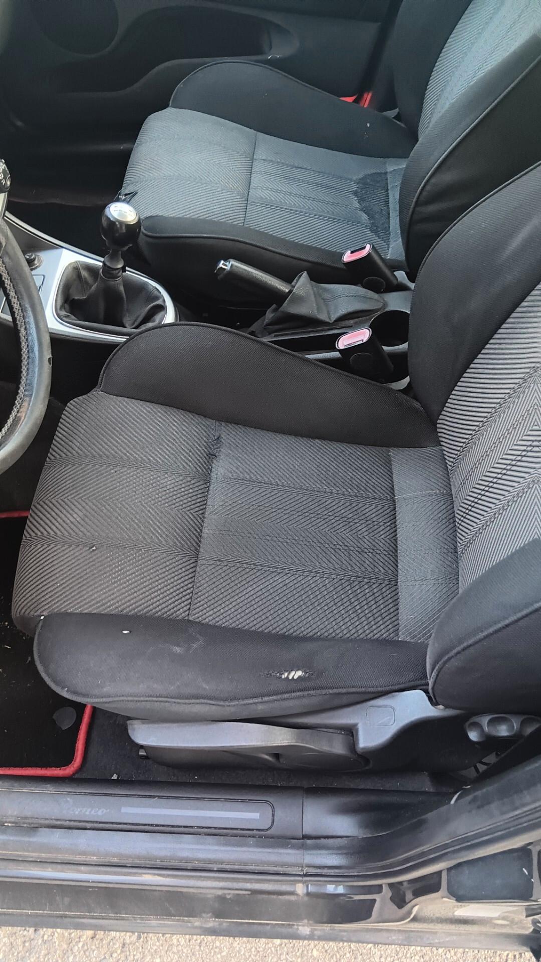 Alfa Romeo 147 1.9 JTD M-JET 16V 5 porte Prog.