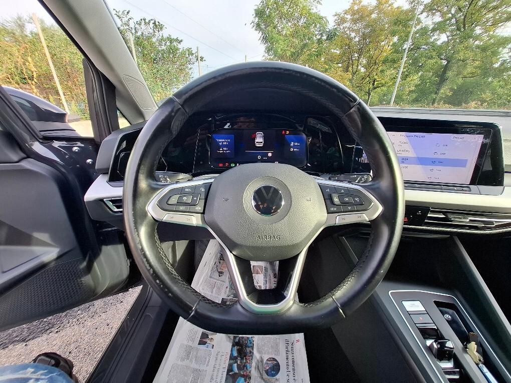 Volkswagen Golf 1.5 TGI DSG Life