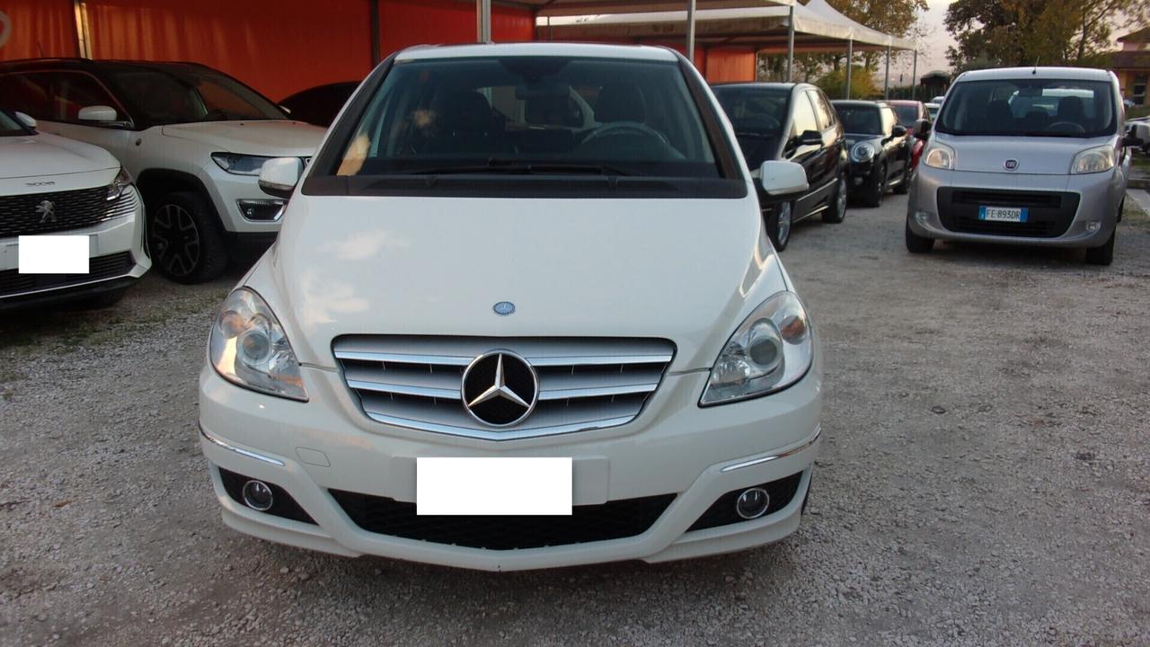 Mercedes-benz B 180 BlueEFFICIENCY Sport GPL