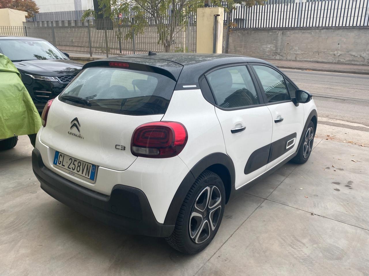 Citroen C3 BENZ 110 CV AUTOMATICA COME NUOVA