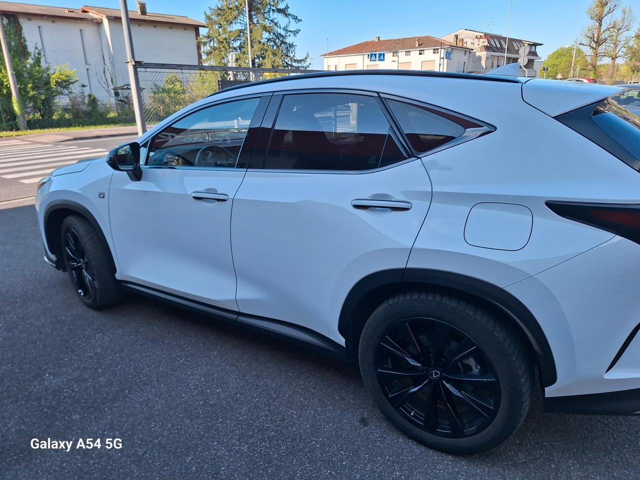 Lexus NX 450h Plug-in 4WD F-Sport