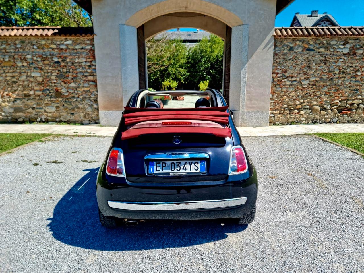 Fiat 500 CABRIO DOLCE VITA