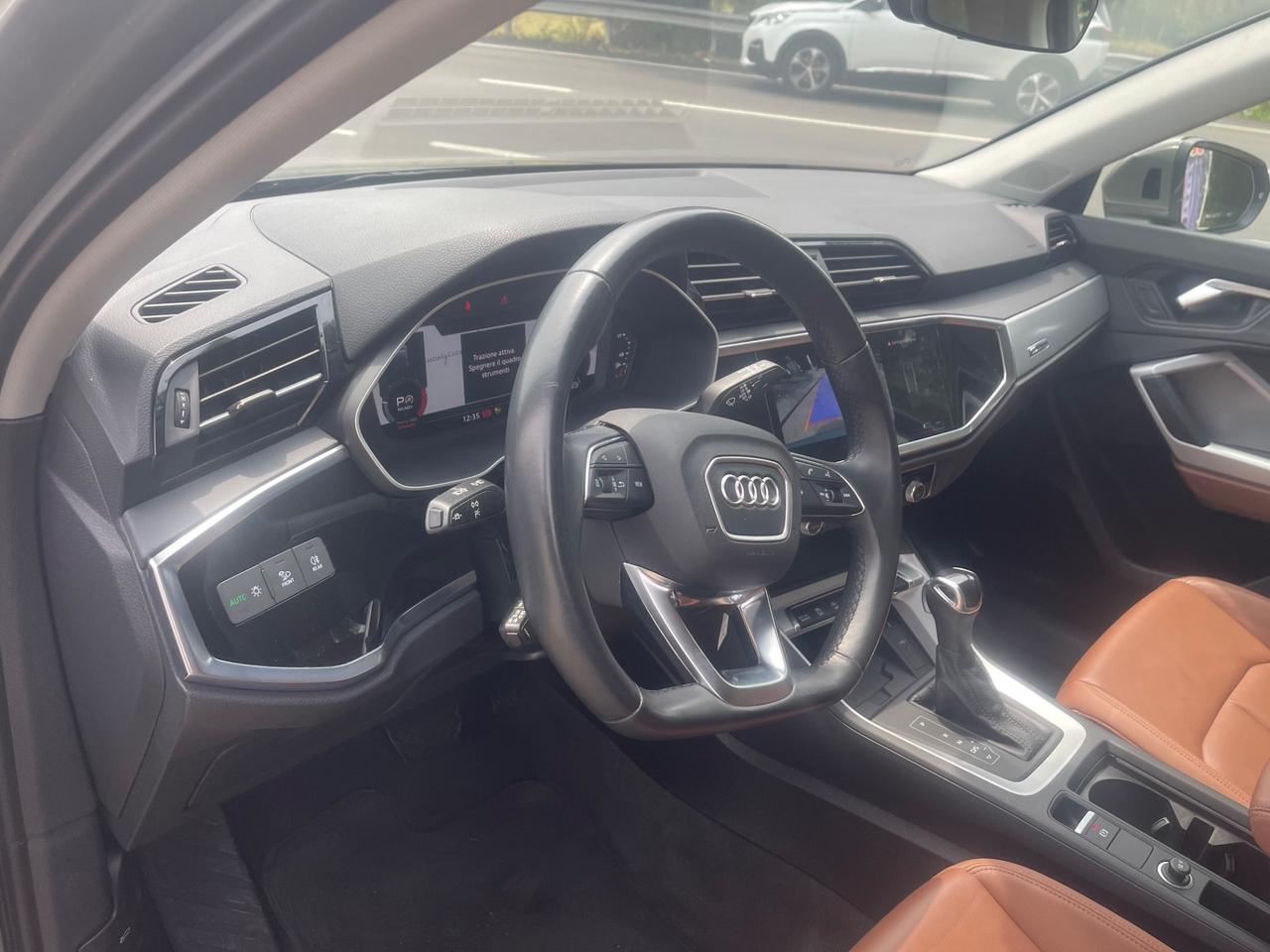 Audi Q3 35 TDI quattro S tronic Business Advanced