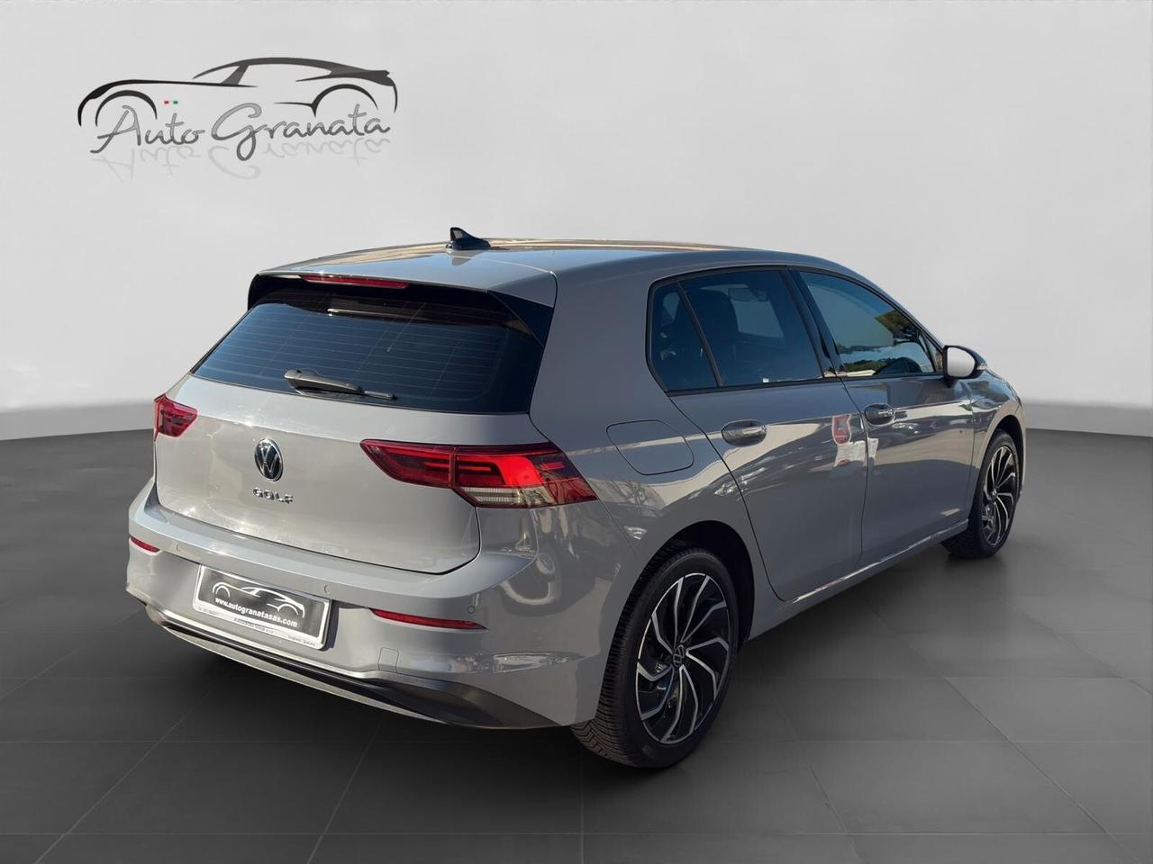 Volkswagen Golf VIII 2.0 TDi SCR DSG Style
