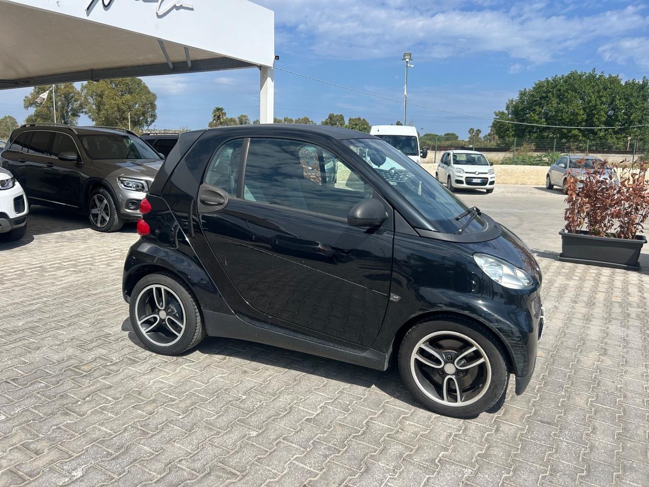 Smart ForTwo 1000 62 kW coupé passion