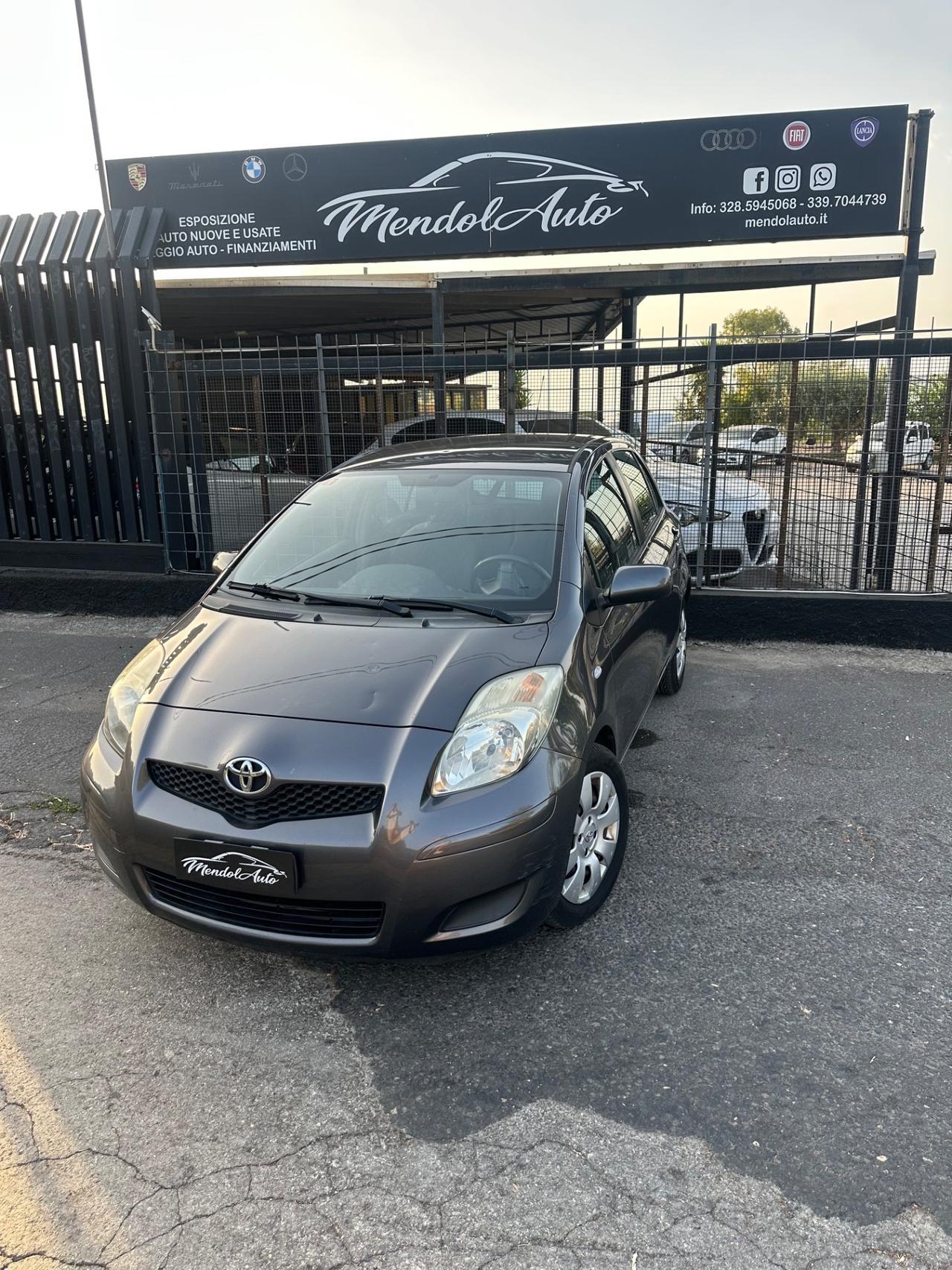 Toyota Yaris 1.3 5 porte Sol