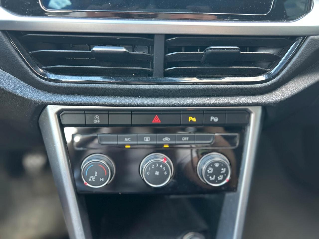 Volkswagen T-Roc 2.0 TDI SCR Life IVA ESPOSTA