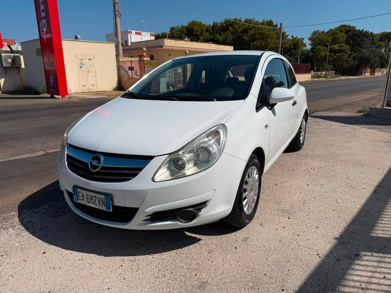 OPEL CORSA - 1.0 BENZ - 2010 - 3 PORTE