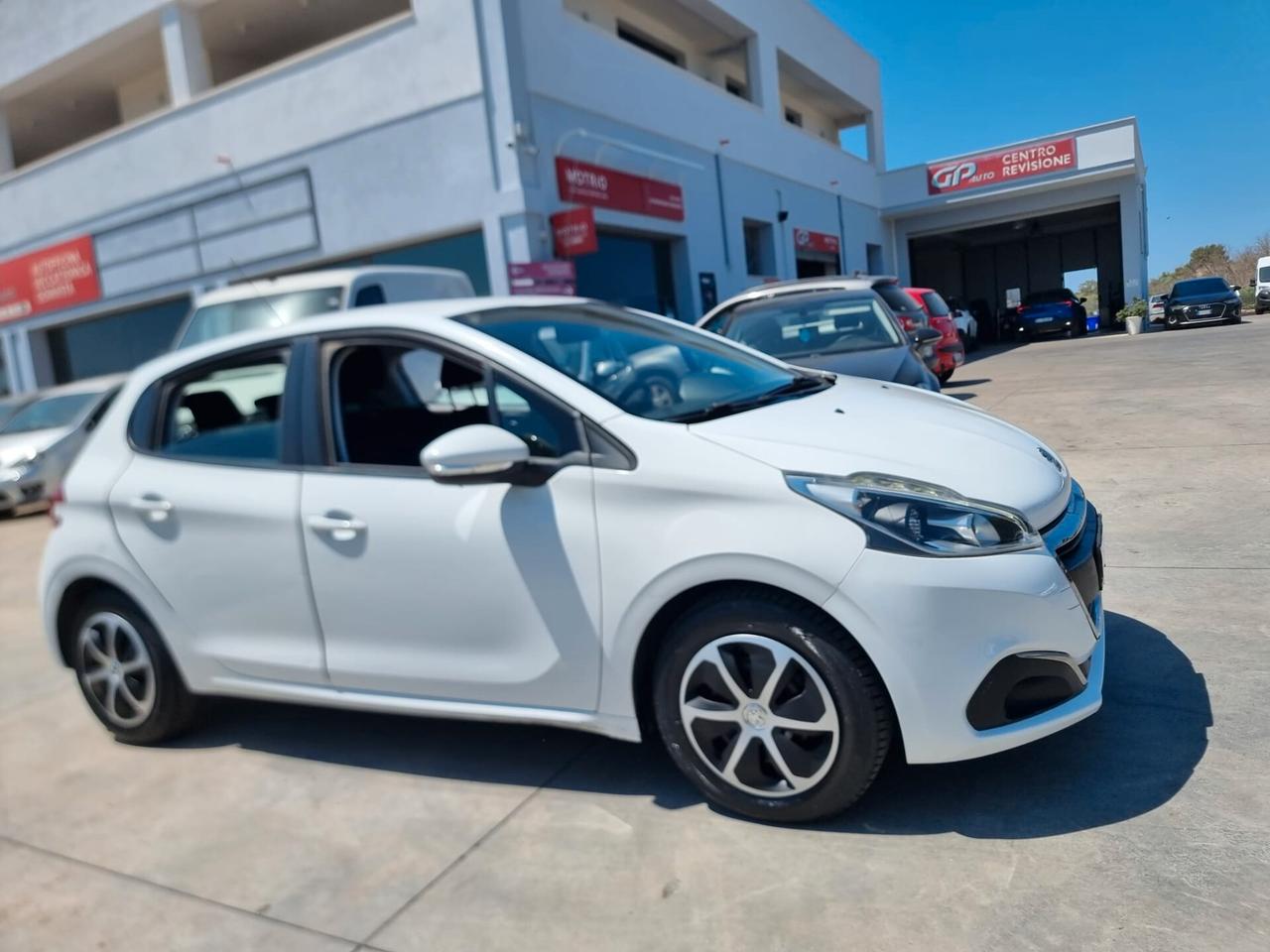 Peugeot 208 BENZINA 68CV 5 porte Access