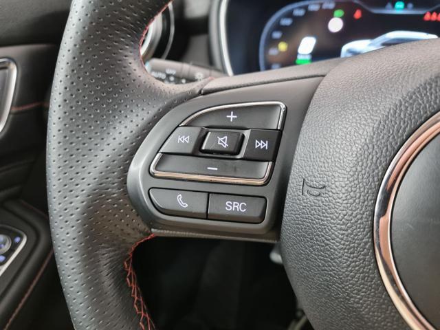 MG EHS Plug-in Hybrid Luxury