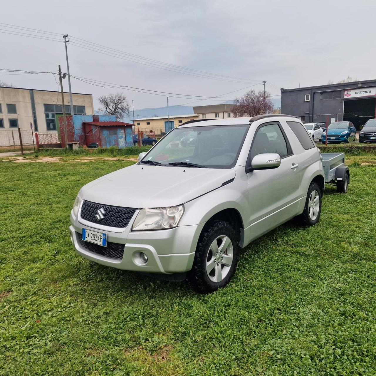 Suzuki Grand Vitara 1.9 DDiS 3p. CARRELLO COMPRESO NEL PREZZO