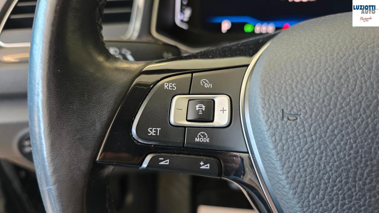 Volkswagen T-Roc 2.0 TDI DSG 4MOTION 150CV - UNIO PROPRIETARIO