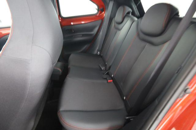 TOYOTA Aygo X Aygo X 1.0 VVT-i 72 CV 5 porte Lounge Air S-CVT