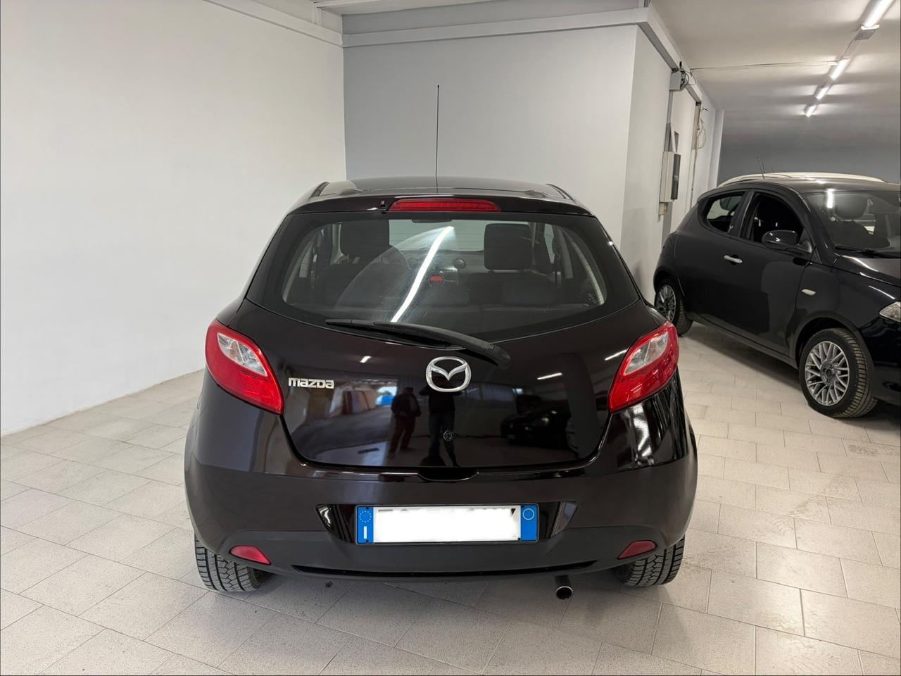 Mazda 2 1.3 16V 75CV 5p. 90th Anniversary