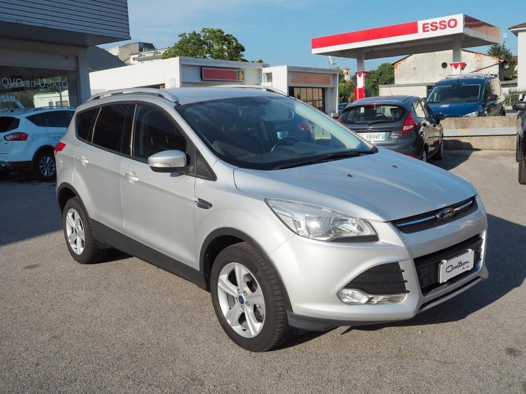 Ford Kuga 2.0 TDCI 140 CV del 2014