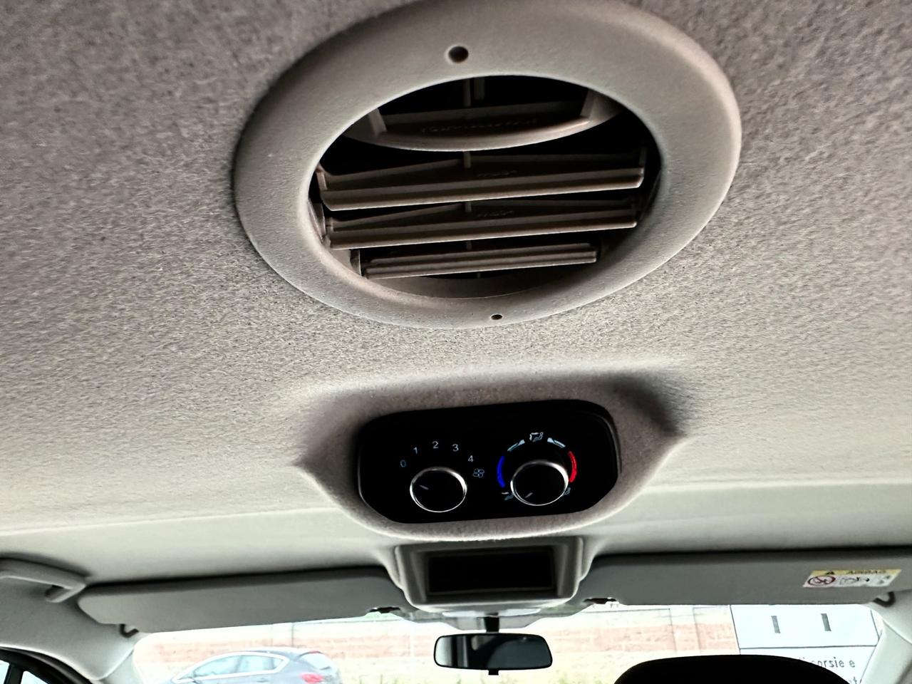 Ford Tourneo Custom 320 2.0 EcoBlue 130CV MHEV Trend