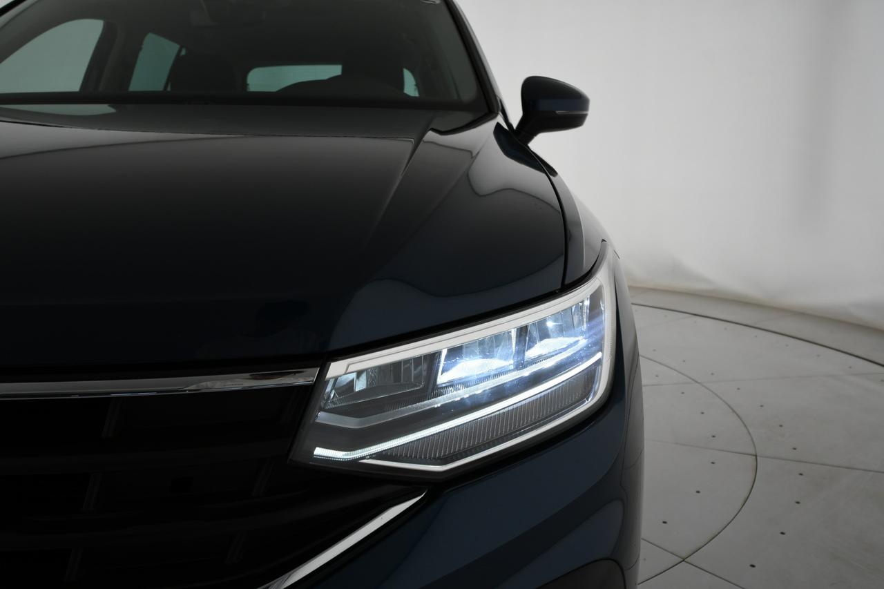 VOLKSWAGEN Tiguan 2.0 tdi Life 150cv dsg ACC+LED+C17"