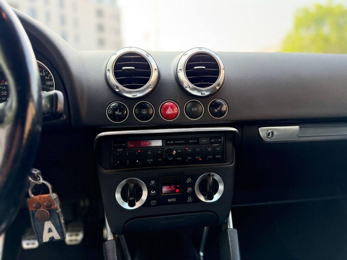 Audi TT TT roadster 1.8 T quattro 225cv