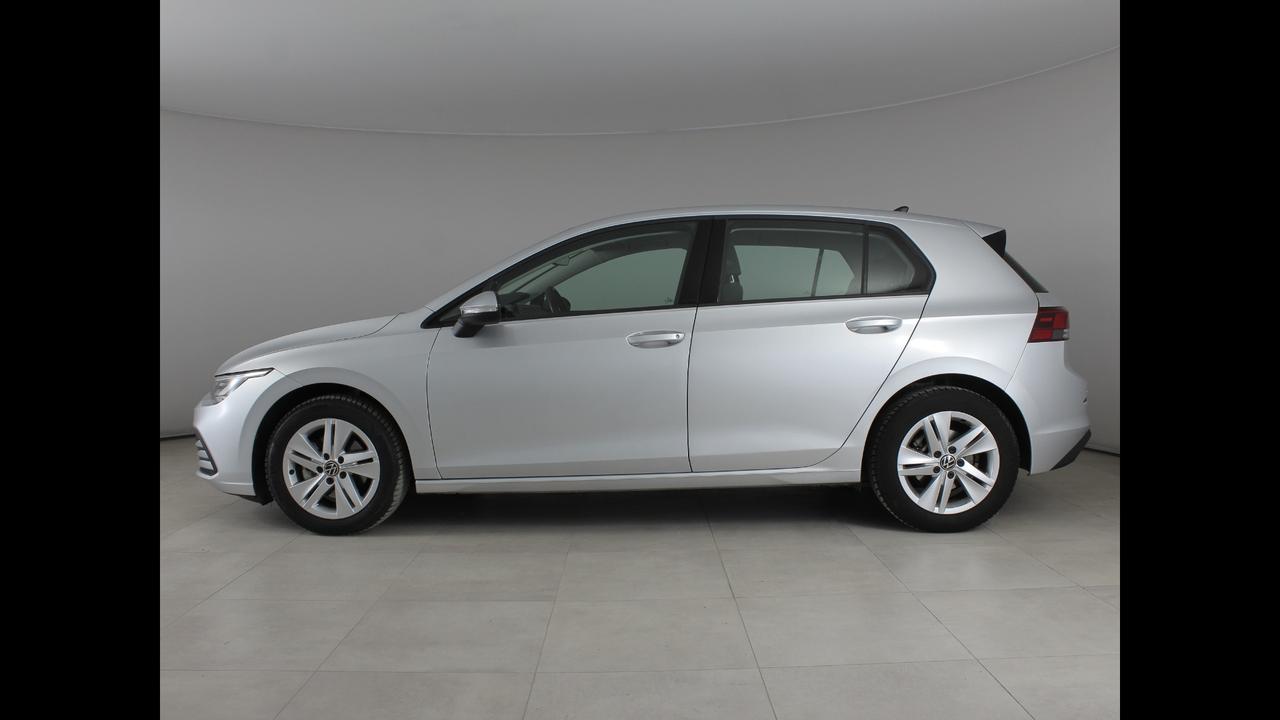 VOLKSWAGEN Golf VIII - Golf 1.0 etsi evo Life 110cv dsg