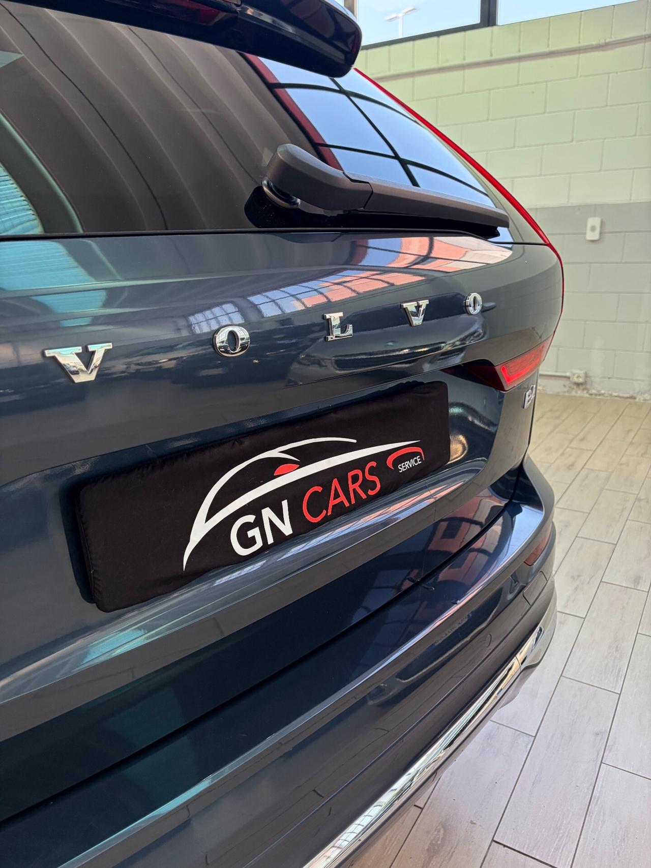 Volvo XC60 B4 (d) AWD automatico Plus Bright