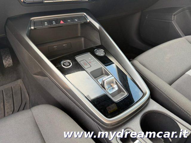 AUDI A3 SPB 30 g-tron S tronic Business Advanced