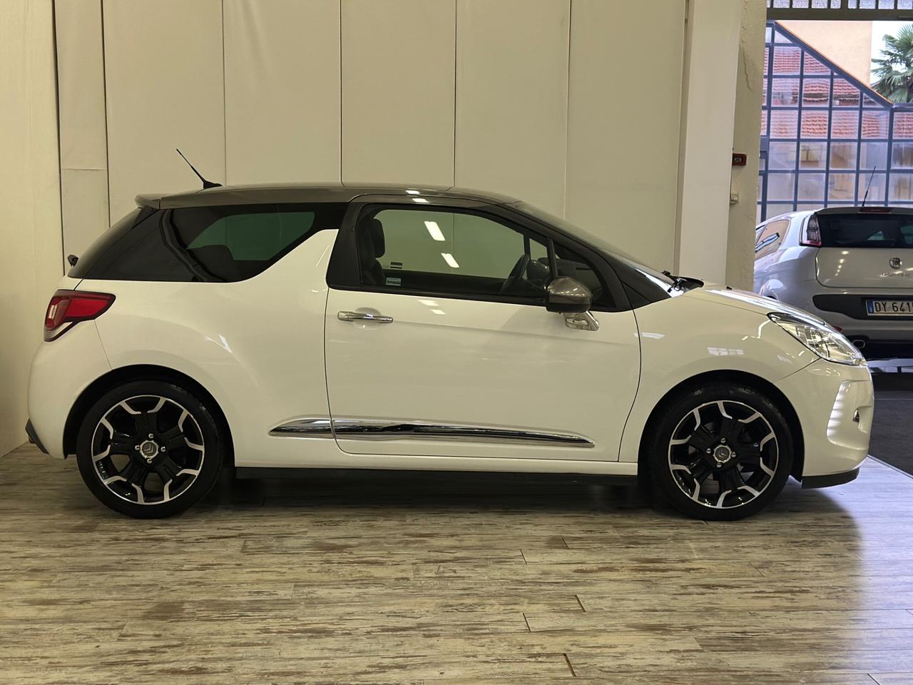 DS3 1.2 Benzina VTi 82 Just Black Ok neopatentati