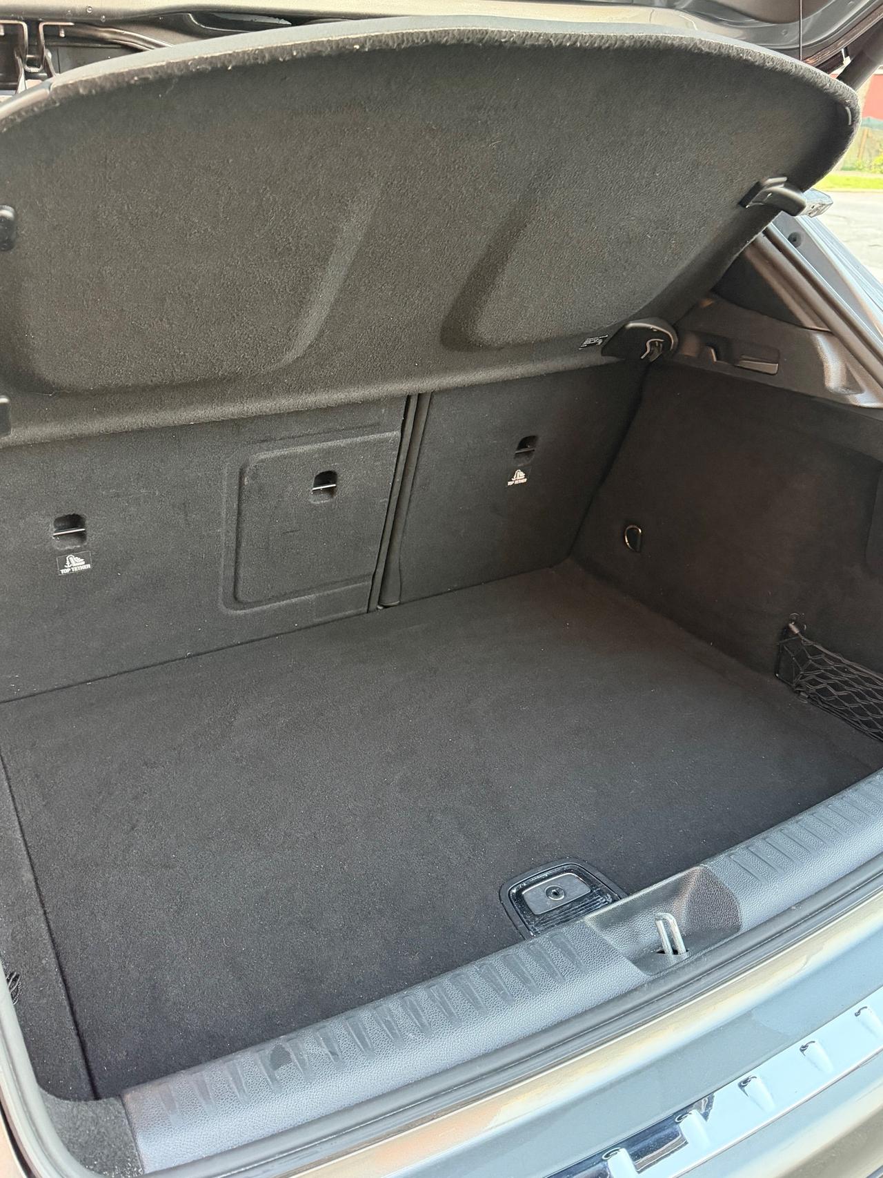 Mercedes-benz GLA 200 d Automatic 4Matic Premium