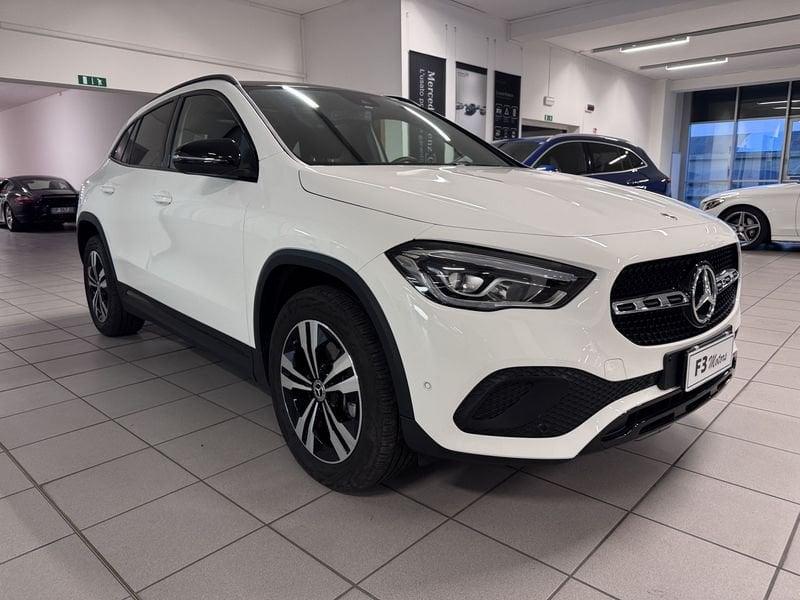 Mercedes-Benz GLA GLA 200 d Automatic Sport Plus
