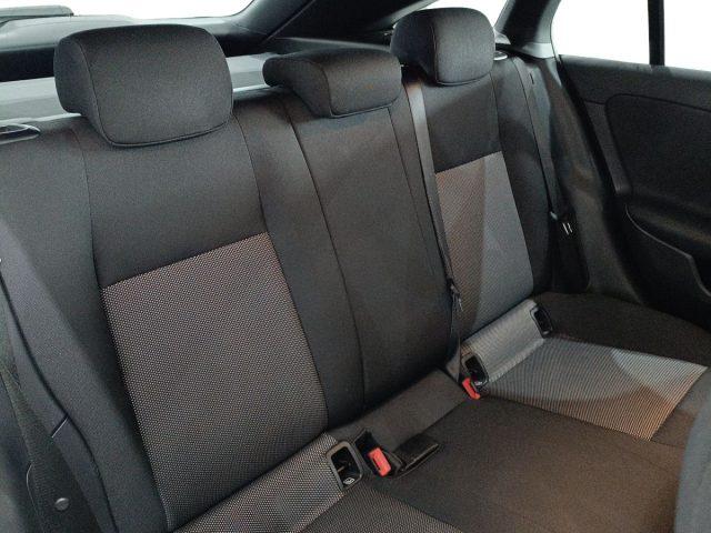 MERCEDES-BENZ CLA 180 d Automatic Shooting Brake Business Extra