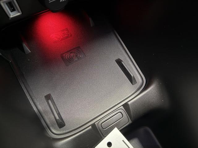 JEEP Avenger 1.2 Turbo 110 CV MHEV Summit