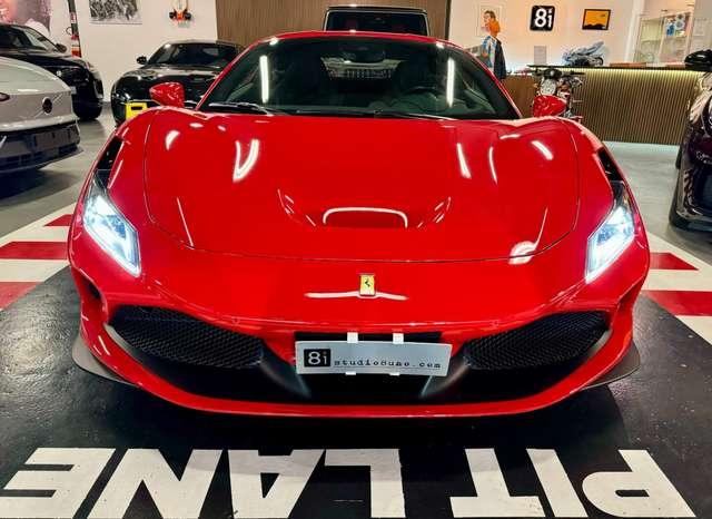 Ferrari F8 Tributo Iva Esposta