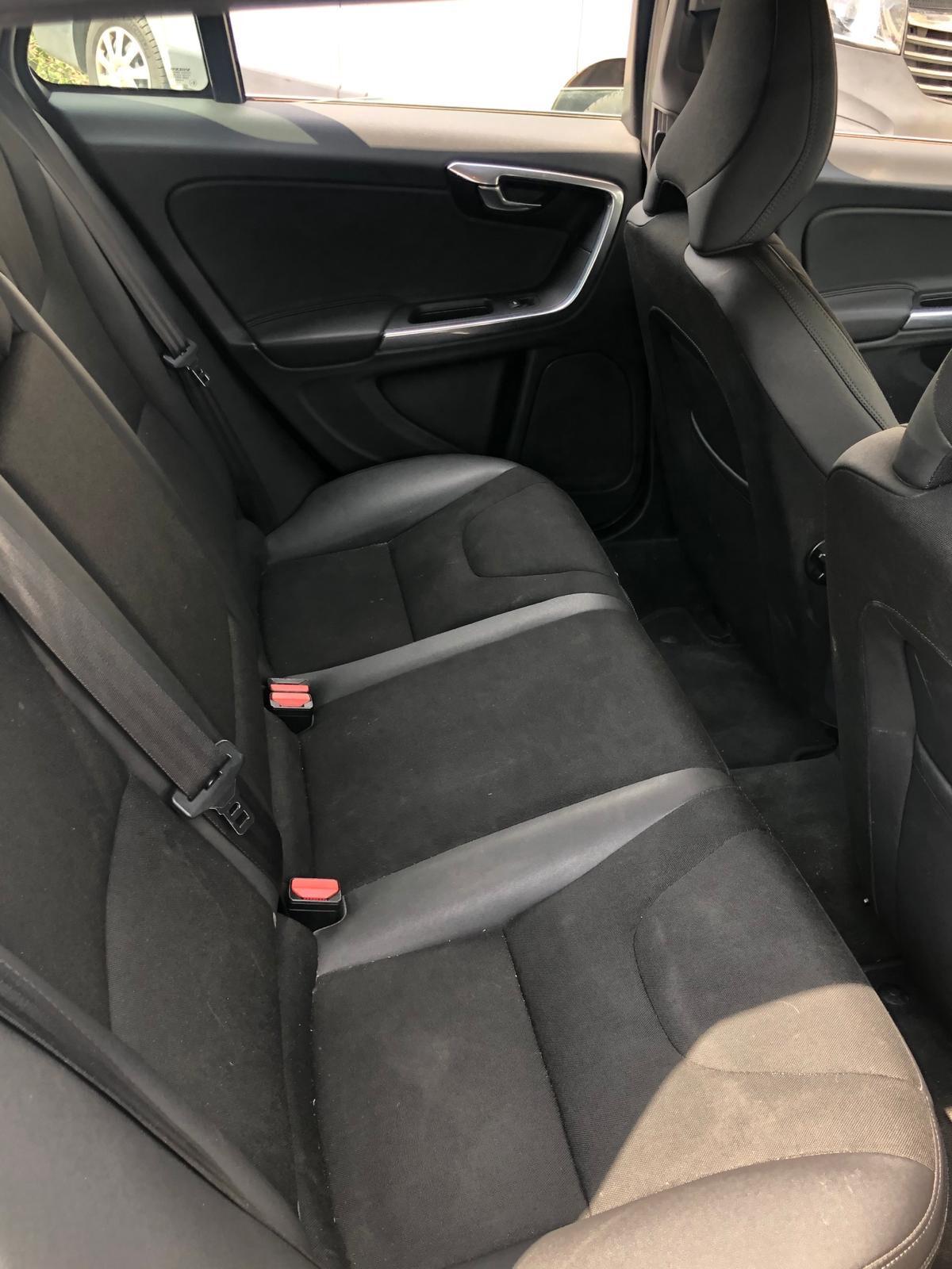 Volvo V60 D3 2.0DIESEL 160CV STOFFA MANUALE NAVIGATORE