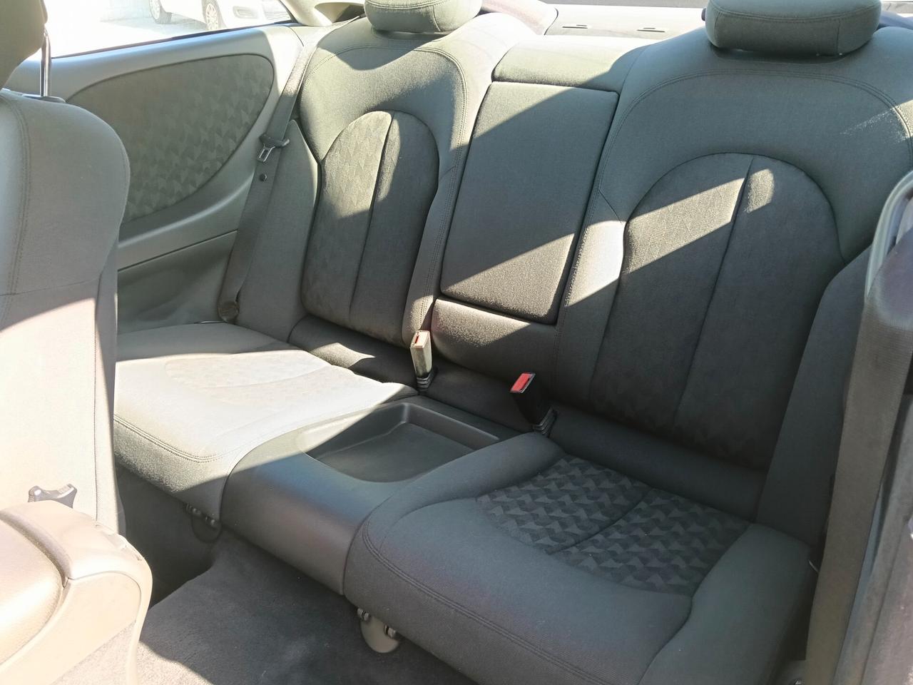 Mercedes-benz CLK 270 CDI cat Elegance
