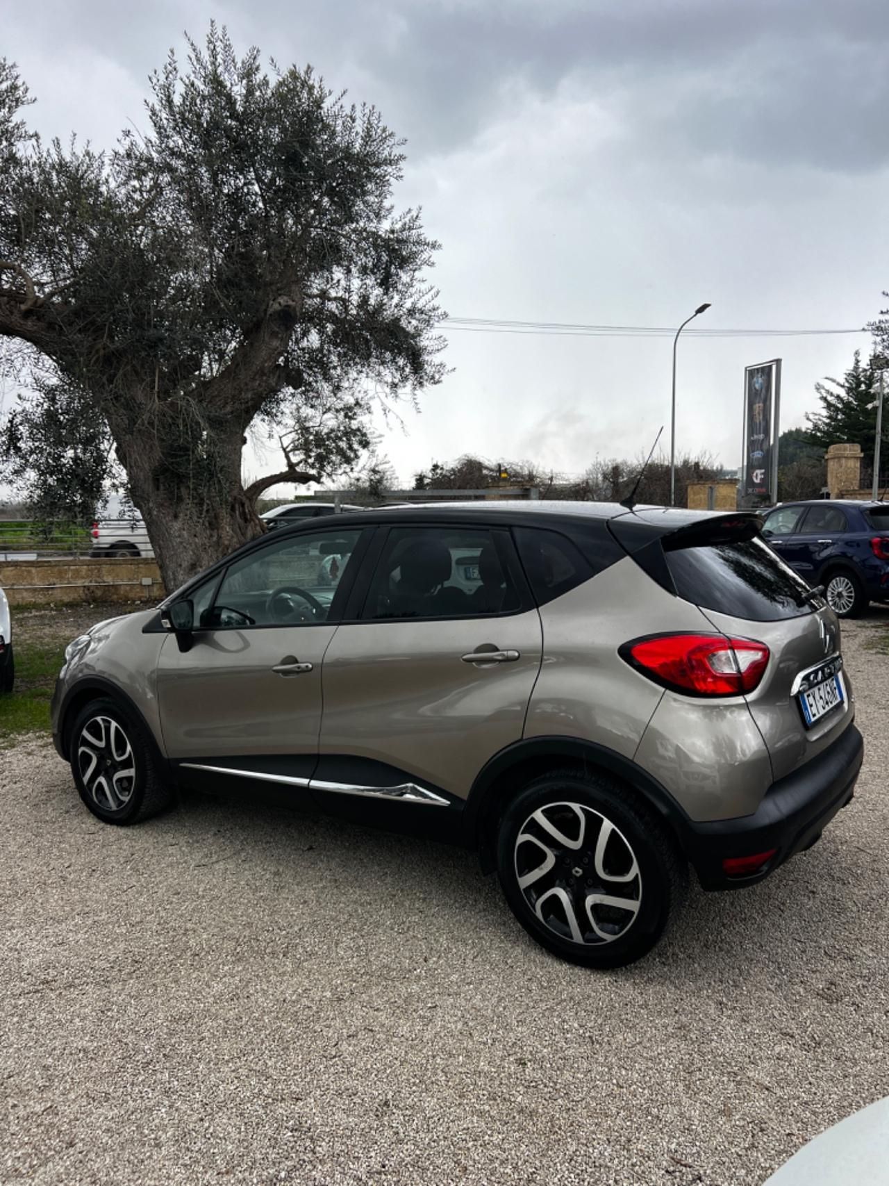 Renault Captur dCi 8V 90 CV EDC Start&Stop xfettissima!!!!