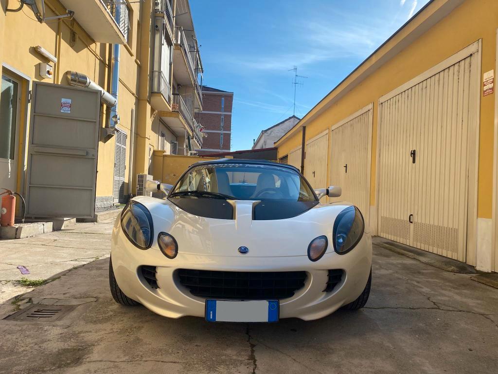 Lotus Elise 1.8