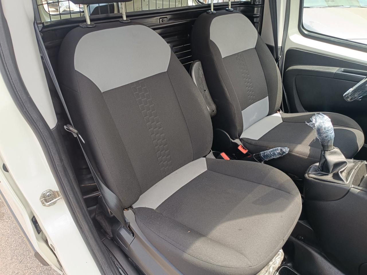 Fiat Fiorino 1.3 MJT 95CV Cargo SX