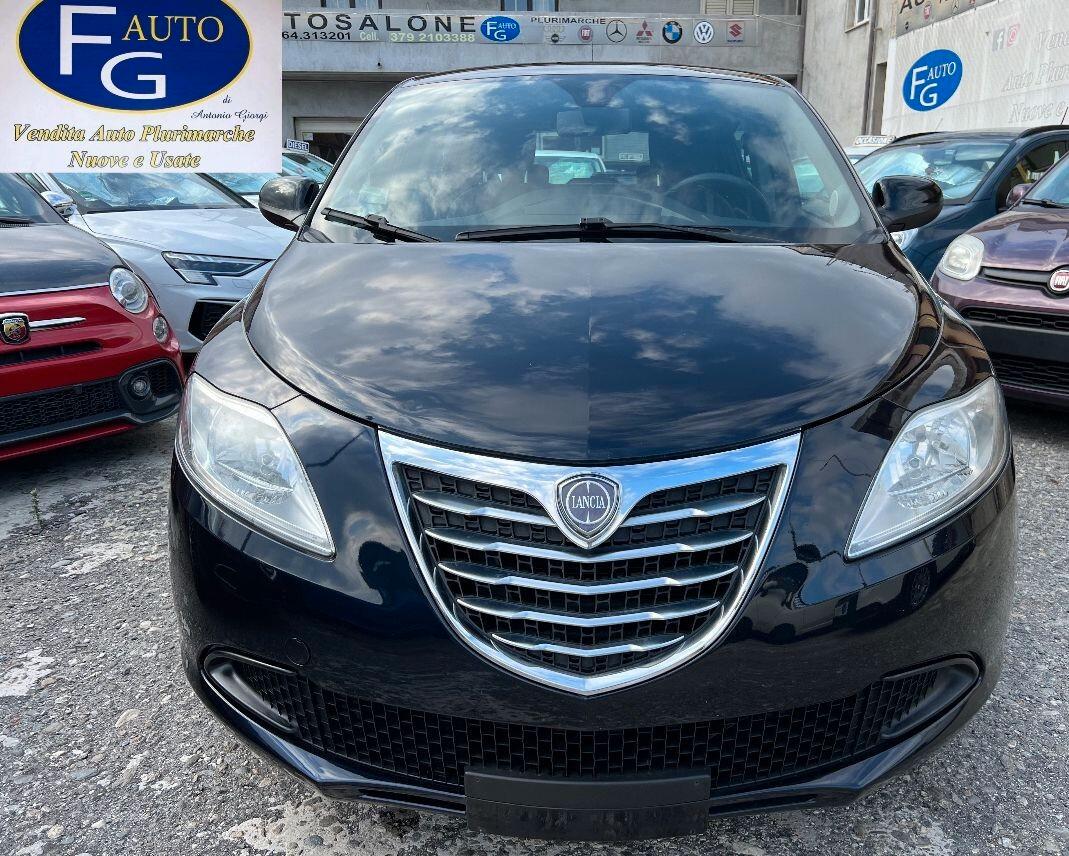 Lancia Ypsilon 1.2 69 CV 5 porte S&S Gold