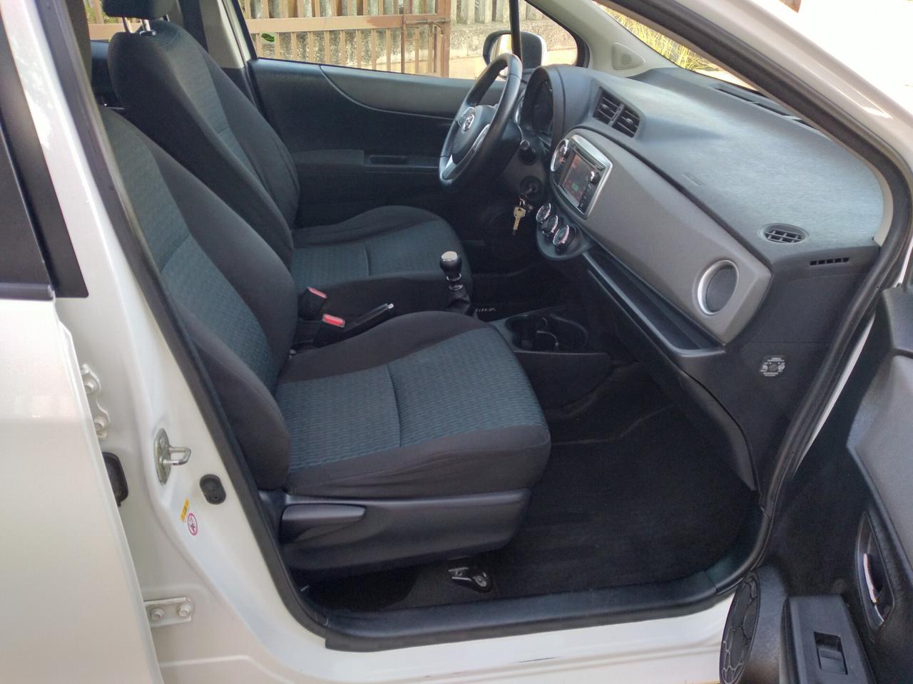 Toyota Yaris 1.4 D-4D 5 porte Lounge