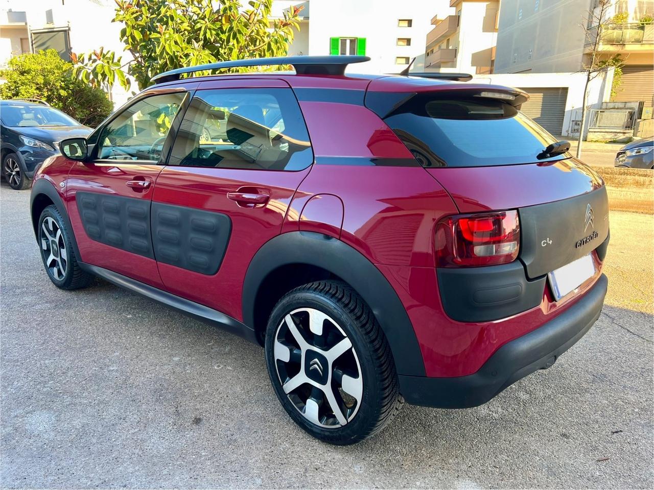 Citroen C4 Cactus BlueHDi 100 Feel Edition