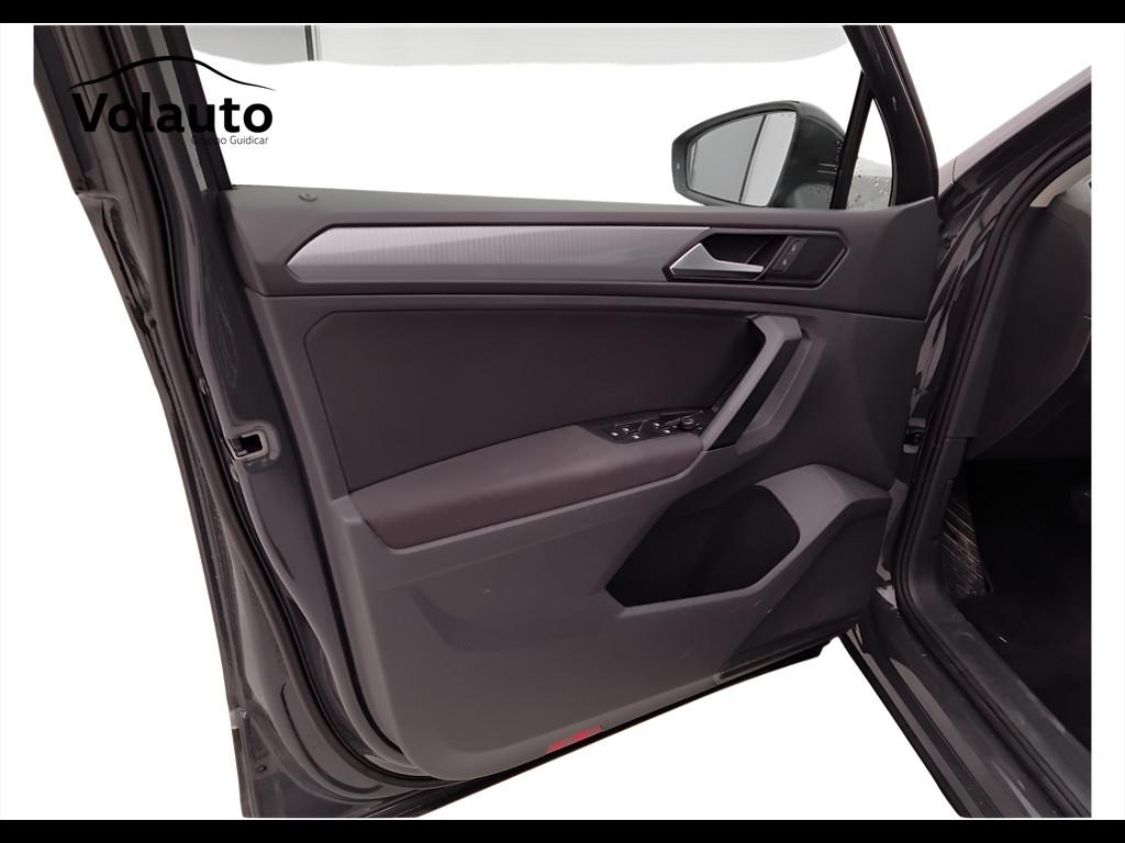 VOLKSWAGEN Tiguan II 2021 - Tiguan 1.5 tsi Life 150cv dsg