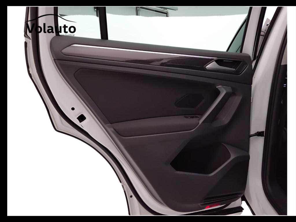 VOLKSWAGEN Tiguan II 2021 - Tiguan 1.5 tsi Life 130cv