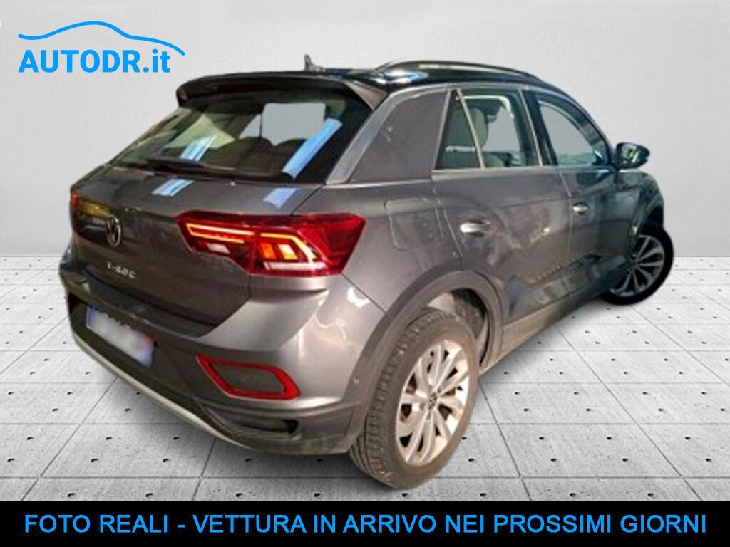 Volkswagen T-Roc 1.0 TSI Life Fari Performance, Navi, Retrocamera