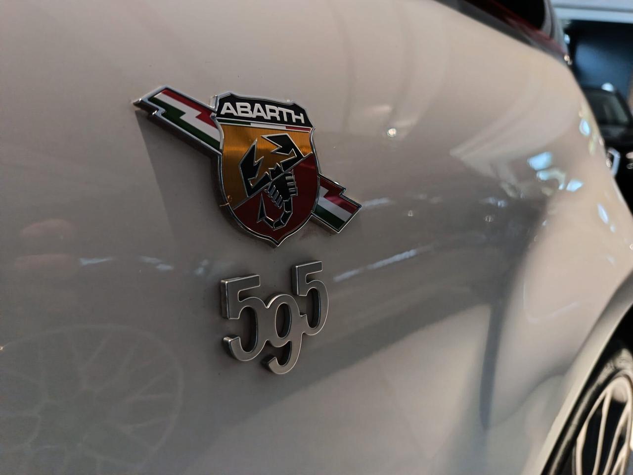 Abarth 595 1.4 Turbo T-Jet 165 CV Turismo