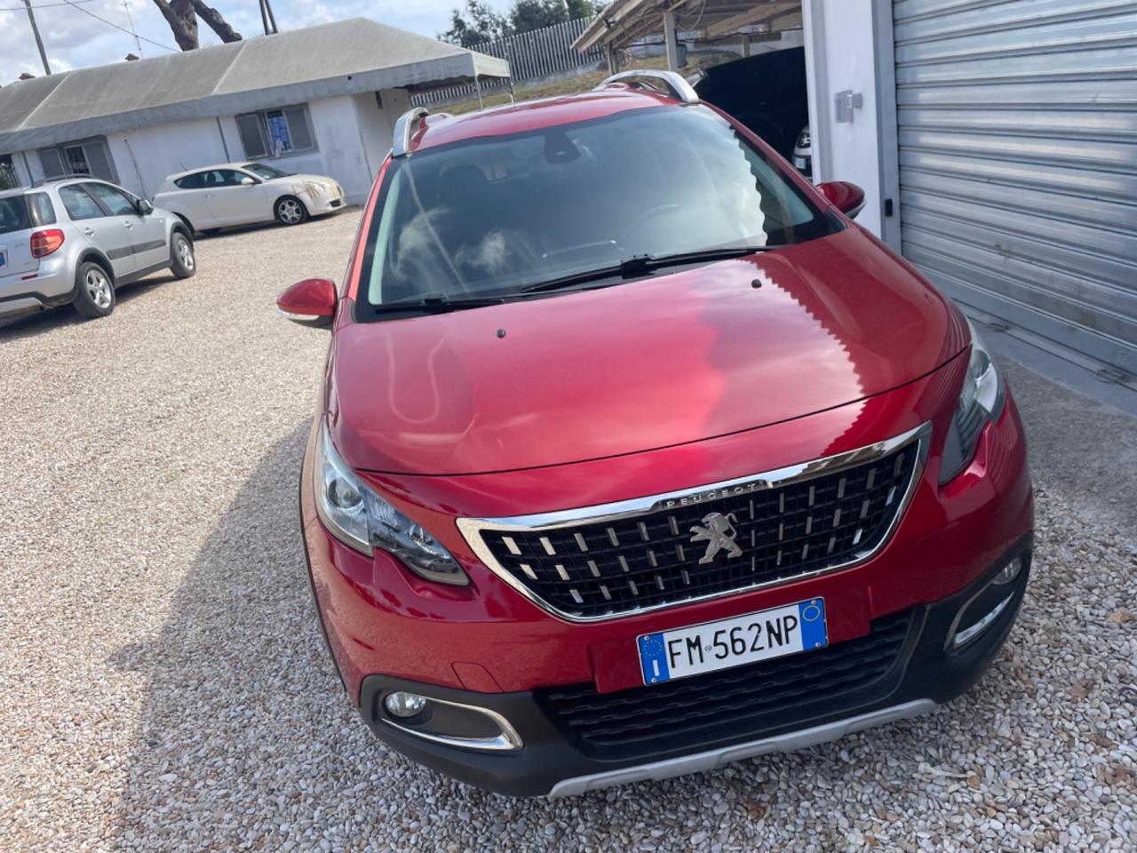 Peugeot 2008 BlueHDi 100 Allure