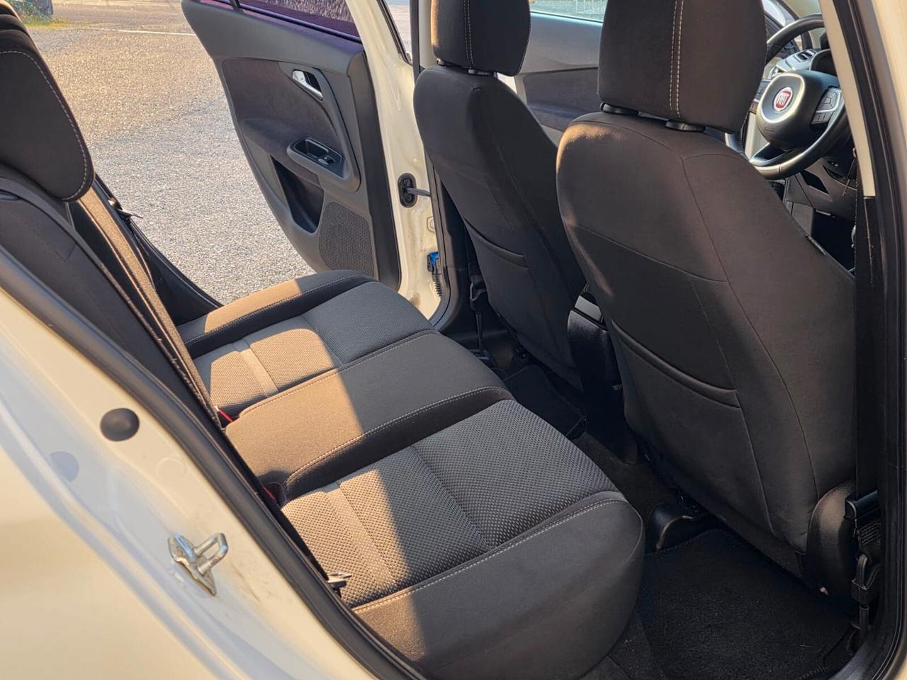Fiat Tipo 1.6 Mjt 4 porte Lounge