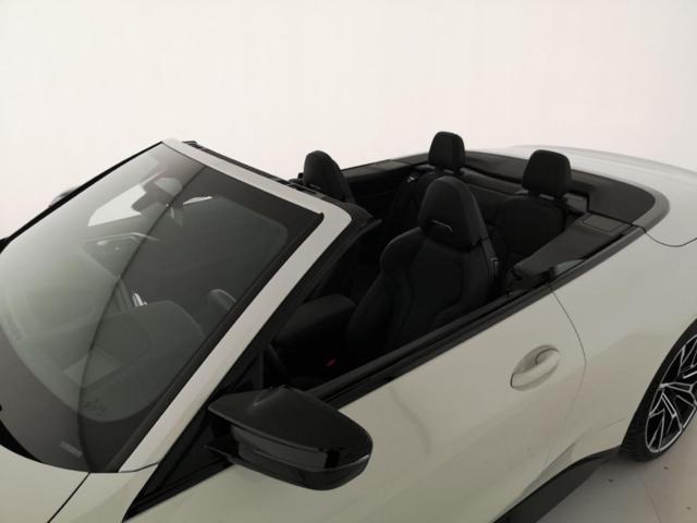 BMW M4 Competition M xDrive Cabrio