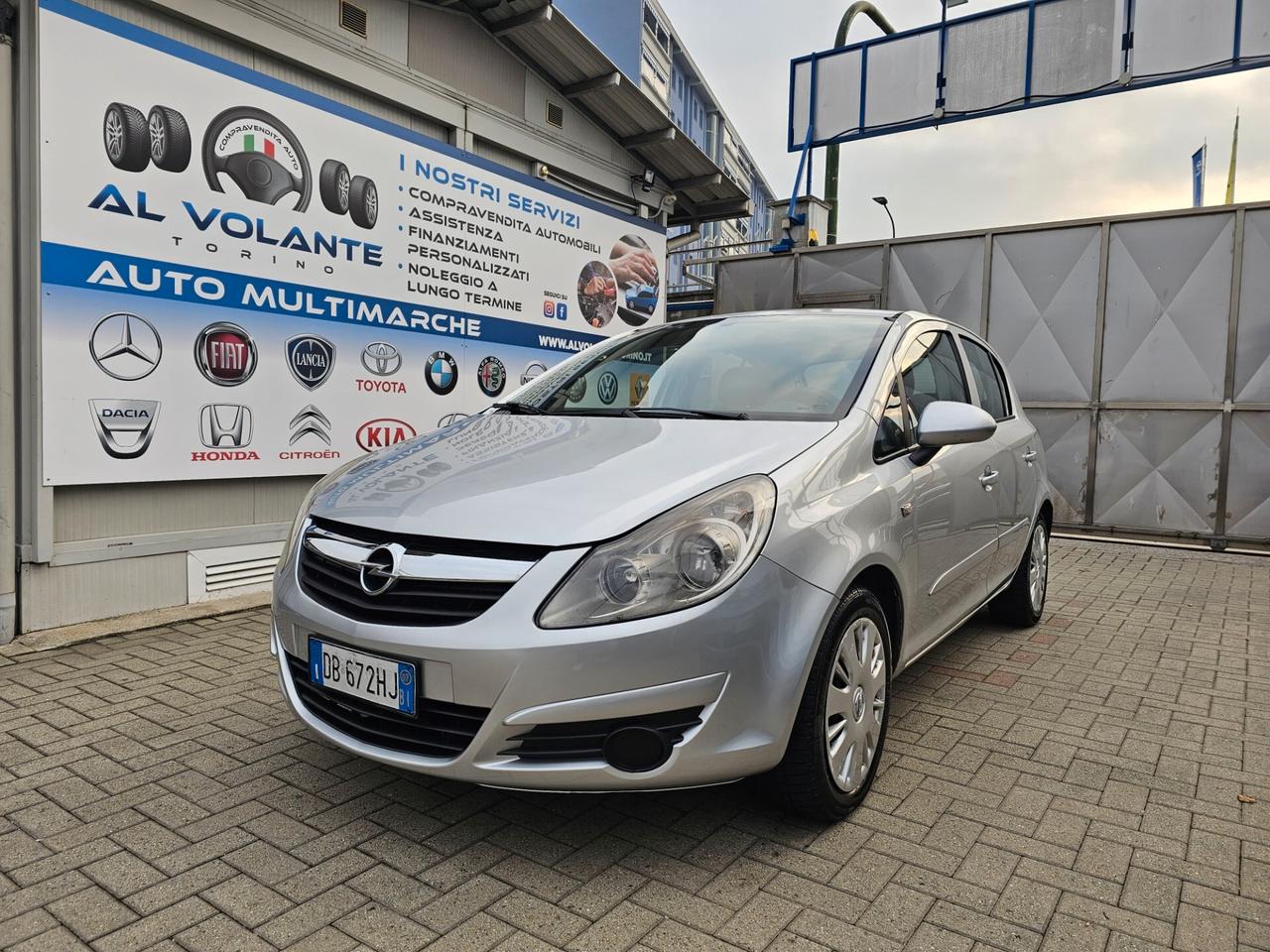 Opel Corsa 1.2 5 porte