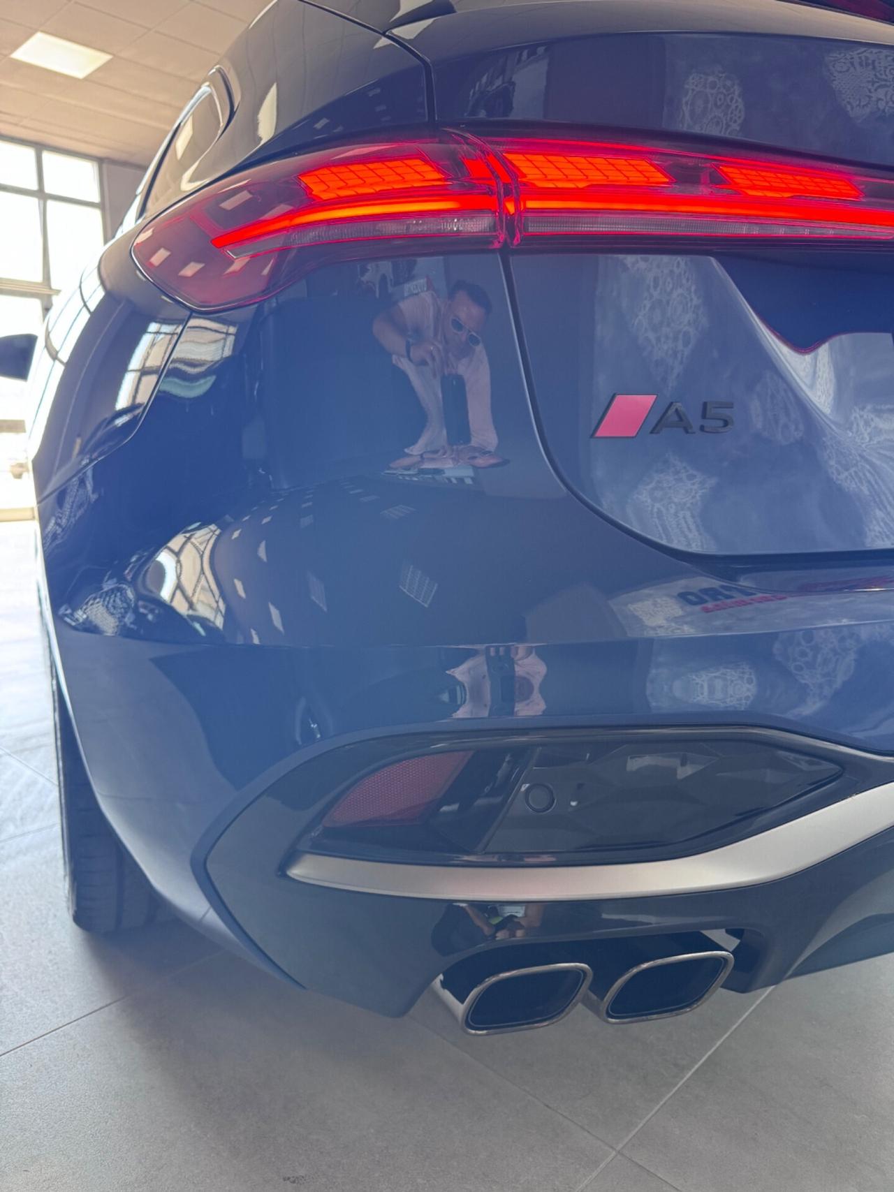 AUDI A5 MY2025 AVANT 2.0 TDI 205CV QUATTRO HYBRID