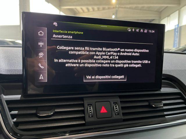 AUDI Q5 SPB Sportback 40TDI quattro S line Identity Black